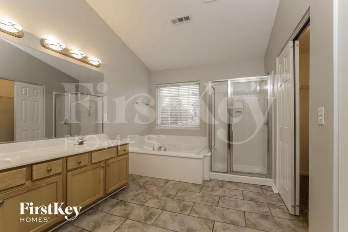 Building Photo - 2970 Maple Branch Dr