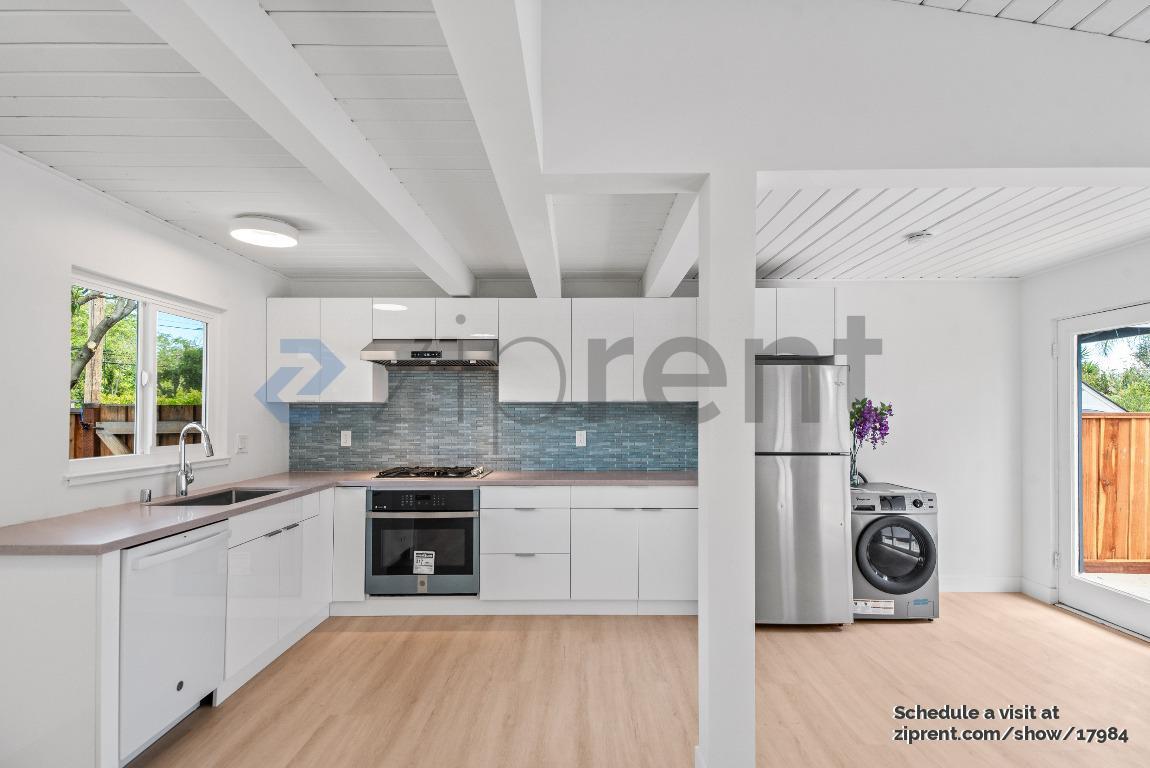 Building Photo - 4201 Ruthelma Ave