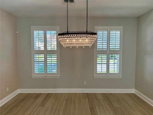 Building Photo - 6060 Roseate Spoonbill Dr