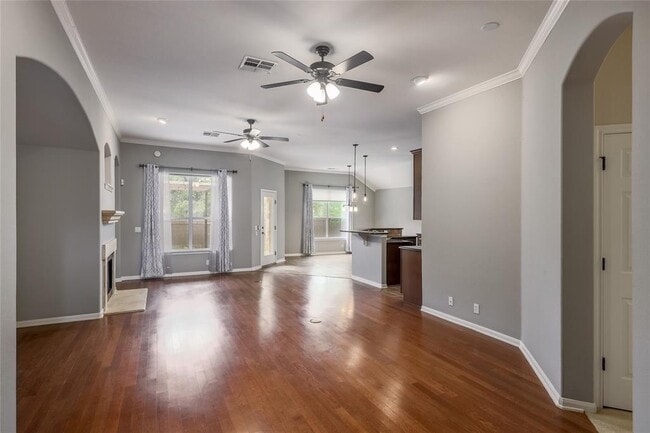 Building Photo - 5723 York Bridge Cir