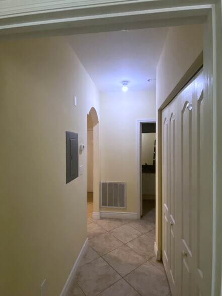 Building Photo - 2755 Via Capri #1235