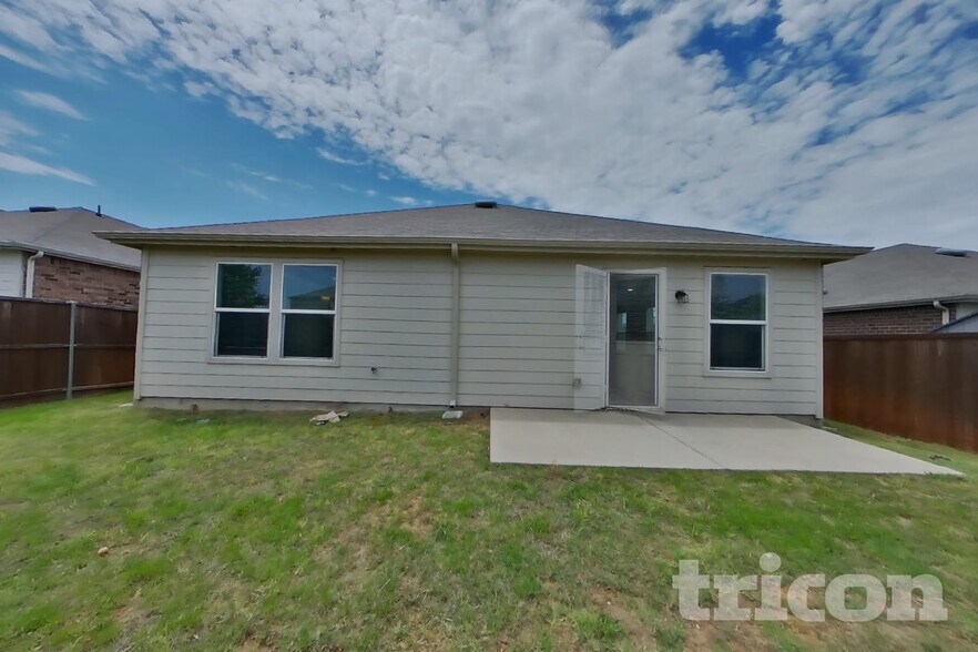 Building Photo - 1125 Waggoner Dr