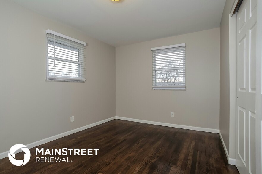 Building Photo - 1256 Thurell Rd