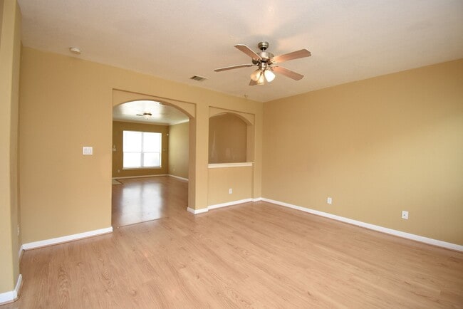 Building Photo - 13102 N Bellaire Estates Dr