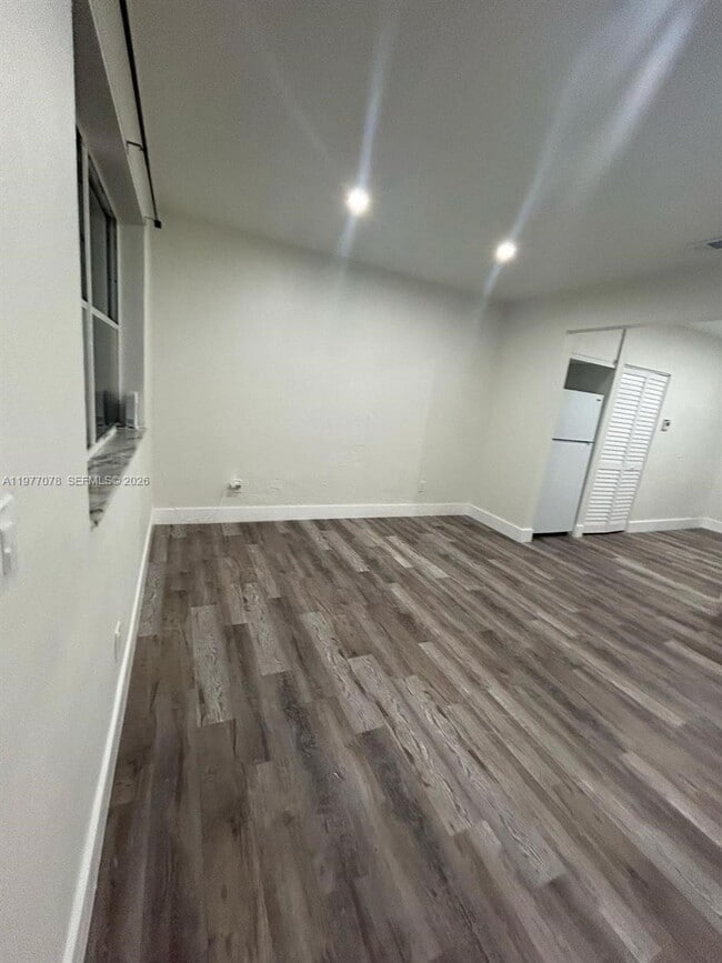 Building Photo - 2929 NW 47th St