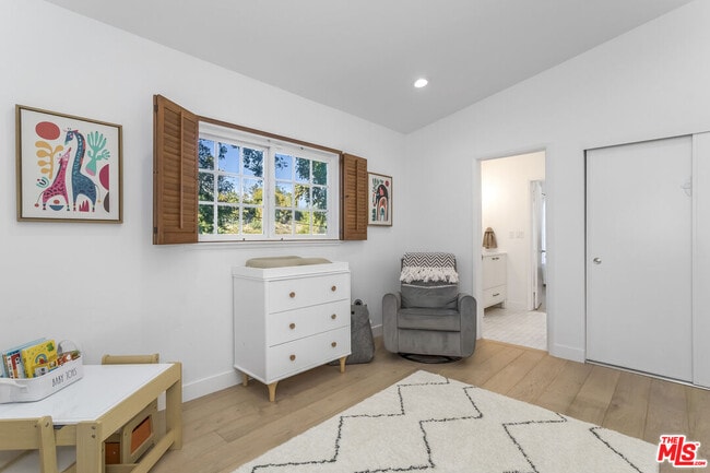 Building Photo - 23826 Burbank Blvd