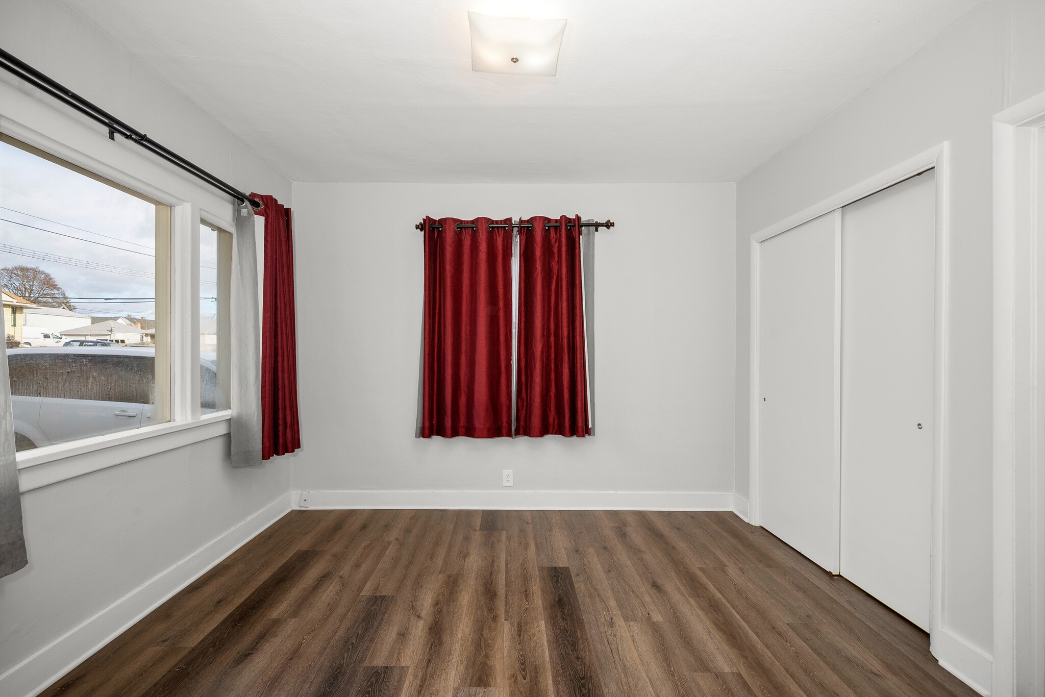 Building Photo - 214 E Euclid Ave