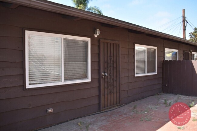 Building Photo - 1128-1130 COLUSA STREET