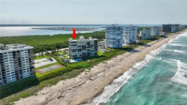 Building Photo - 10000 S Ocean Dr