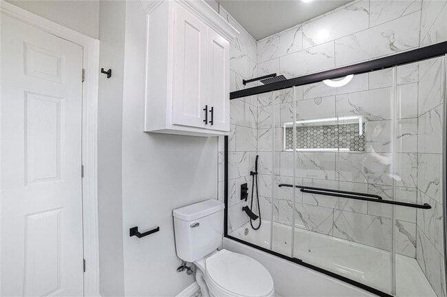 Building Photo - 4715 White Tail Ct