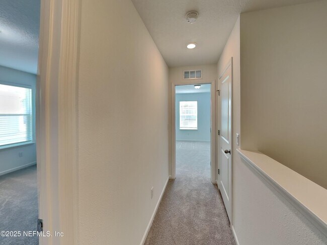 Building Photo - 2165 Windward Cay Ln