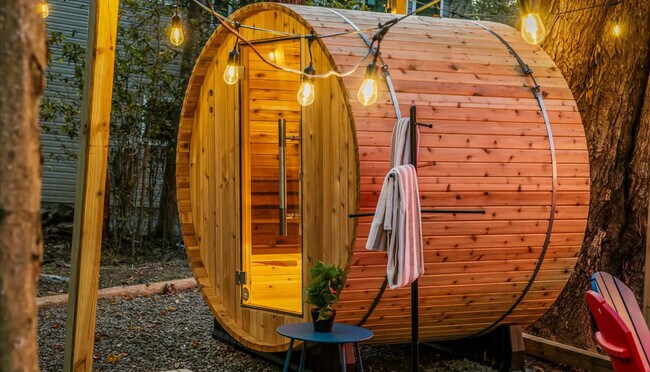 Building Photo - 223 Paxinos Dr