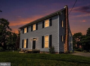 Building Photo - 471 N Elmwood Rd