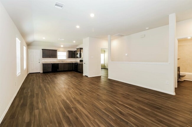 Building Photo - 2416 Copper Cyn Dr