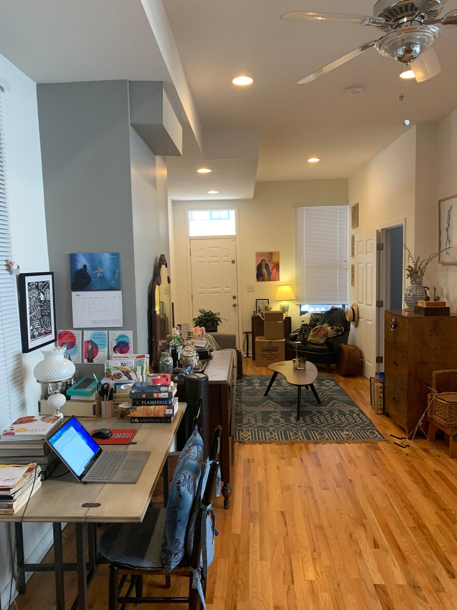 Building Photo - 1116 N Hermitage Ave