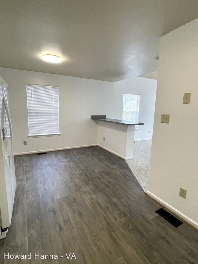 Building Photo - 3 br, 2.5 bath House - 627 Sail Fish Quay