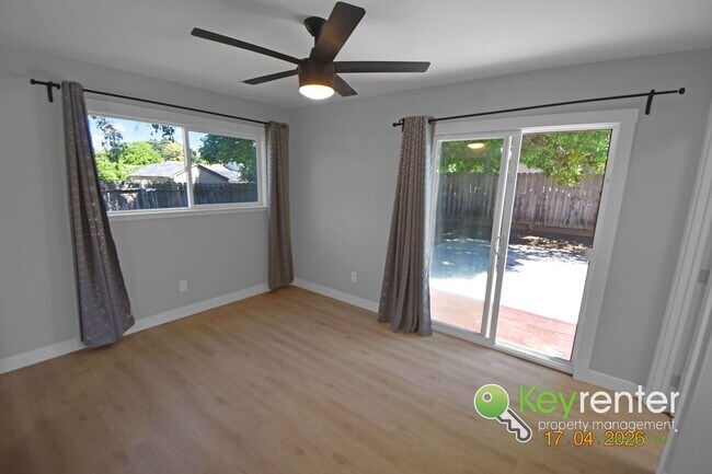 Building Photo - Renovated 4 Bedroom Home with Gourmet Kitchen & Lush Backyard in Concord