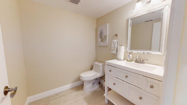 Building Photo - 68645 Panorama Rd