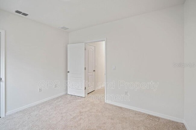 Building Photo - 739 Chinoy Rd