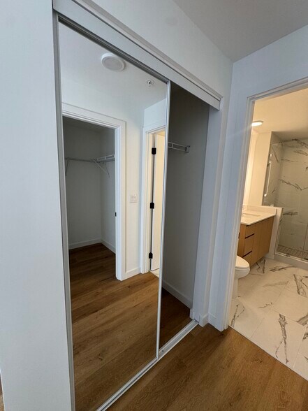 Building Photo - 1655 NW 124th St