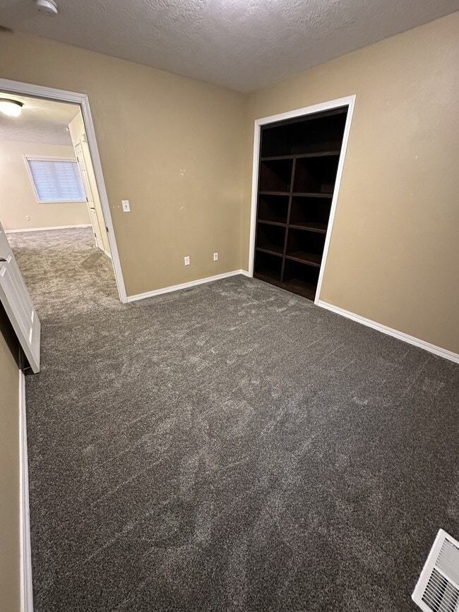 Building Photo - 1413 29th Ave S