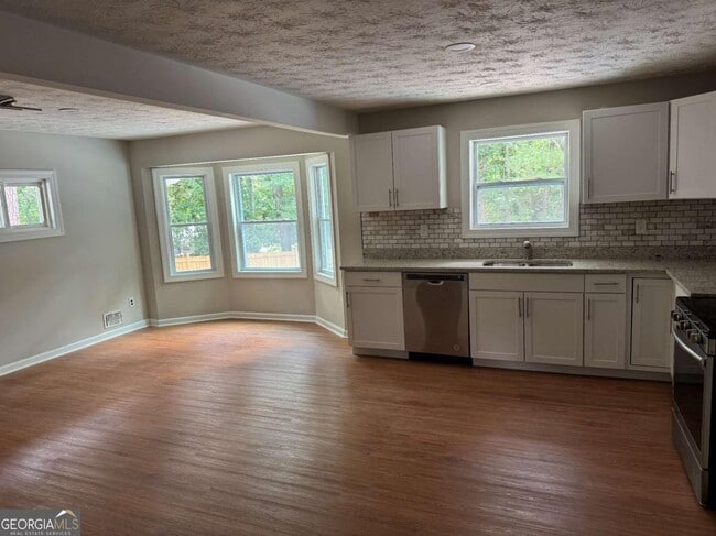 Building Photo - 1516 Chase Ct