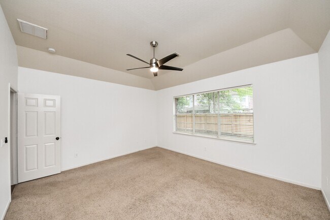 Building Photo - 42 S Lace Arbor Dr
