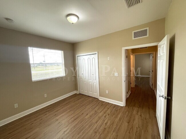 Building Photo - 3BR/2BA Cape Coral Home You'll Compare Every Other Rental To