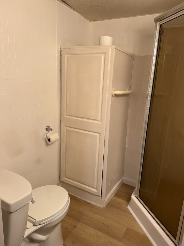 Building Photo - 1583 Highland Park Dr