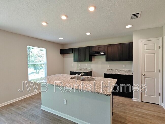 Building Photo - 8345 Nussbaum Dr