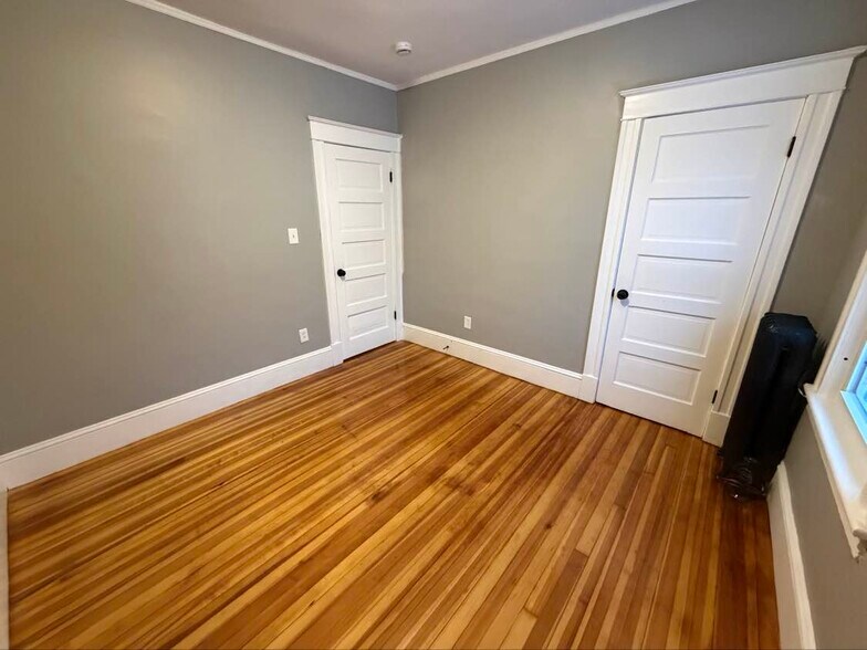 Building Photo - 34 Springside Ave