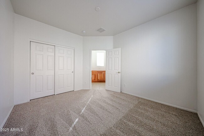 Building Photo - 14088 W Aster Dr