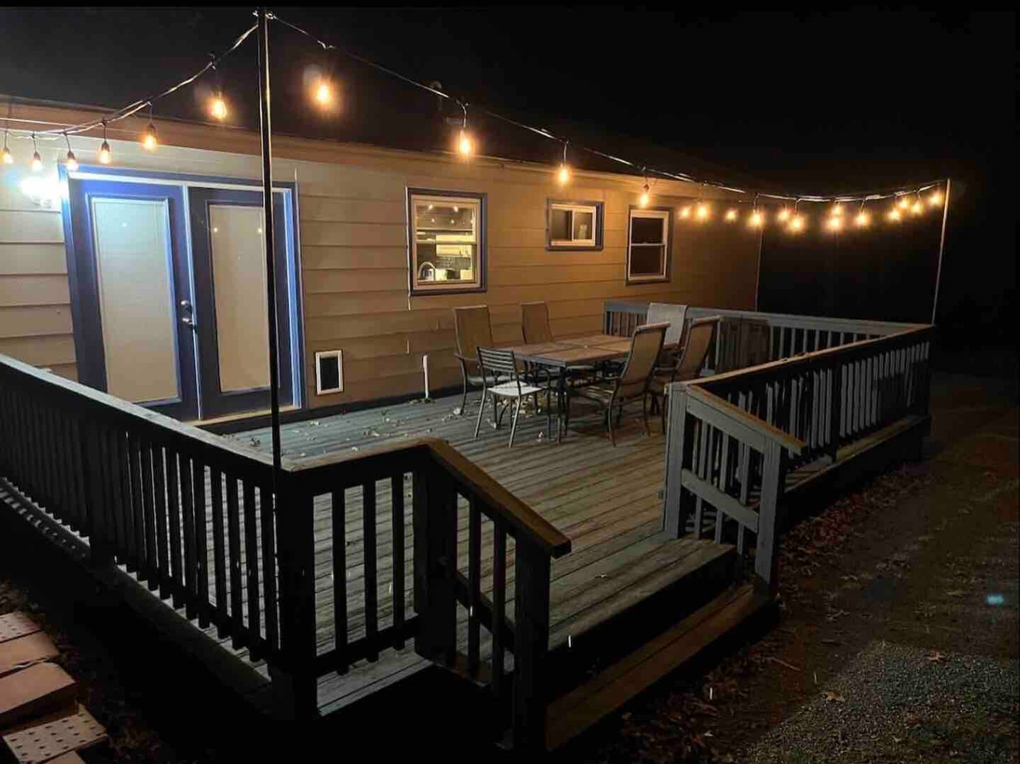 Building Photo - 621 Durrett Town Rd