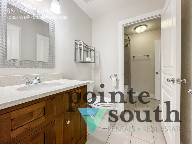 Building Photo - 3300 S Sugartree St