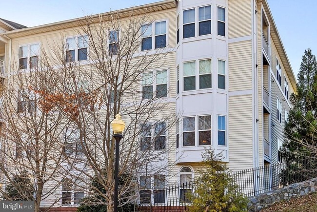 Building Photo - 2931 Deer Hollow Way