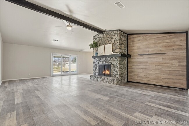 Building Photo - 7450 N 117th E Ave