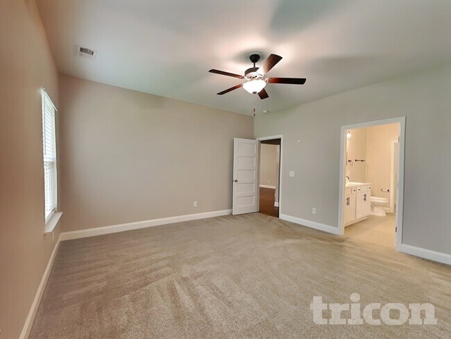 Building Photo - 265 Bexley Way