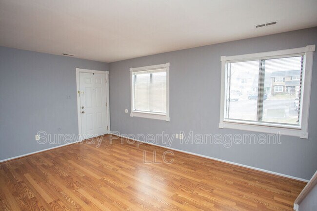 Building Photo - 22 Hamal Ct