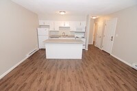Building Photo - River Edge Apartments