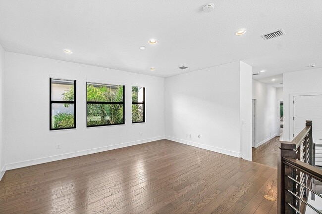 Building Photo - 9006 Dulcetto Ct