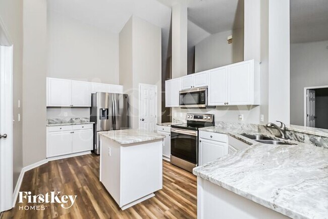 Building Photo - 4527 Gentrice Dr