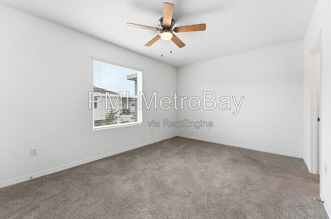 Building Photo - 16632 Grotto Steam Pl