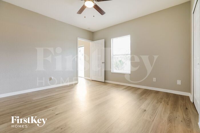 Building Photo - 1581 S Cranberry Blvd