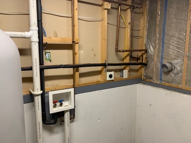 Building Photo - 5010 S Pitch Dr