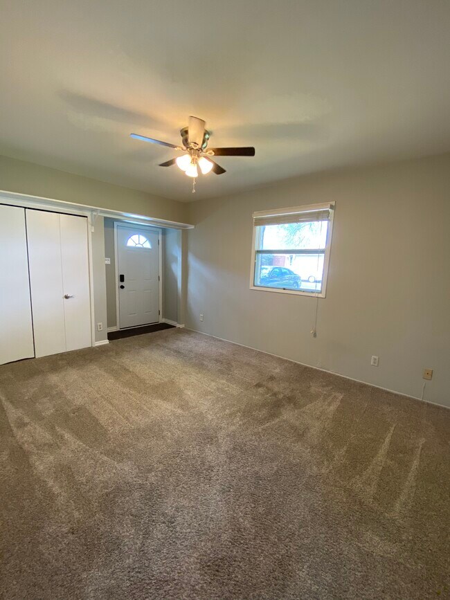 Building Photo - 3944 Boca Bay Dr
