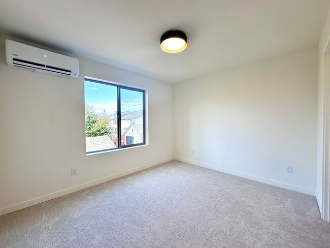 Building Photo - New Construction Modern Japandi-inspired Style Home 2 Bed 2.5 Bath!