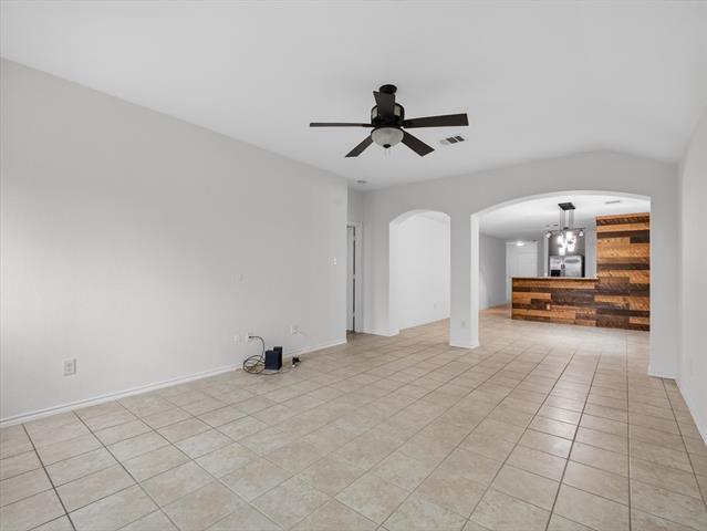 Building Photo - 802 Platinum Dr