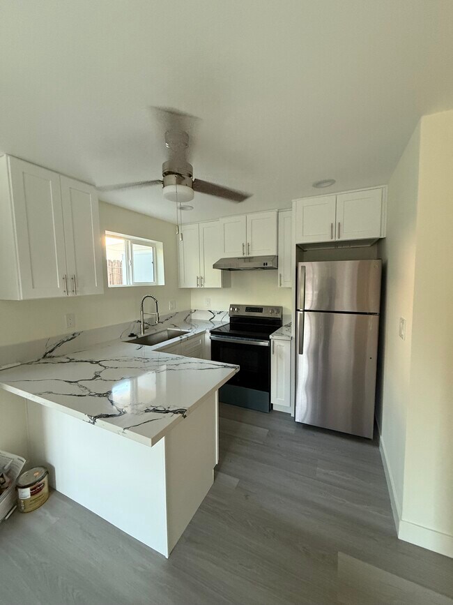 Building Photo - 18633 Community St