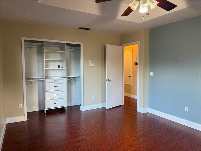 Building Photo - 1373 Foxforrest Cir