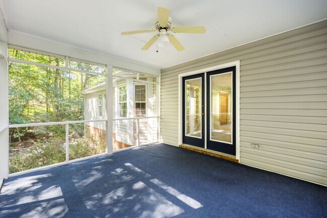 Building Photo - 3 Bedroom/2 Bath Rancher in the North Ches...